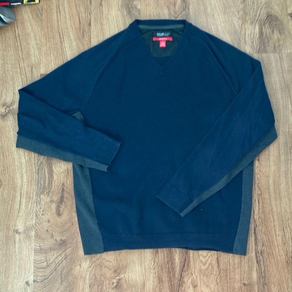 Awareness Kenneth Cole men’s xl sweater navy grey tech top